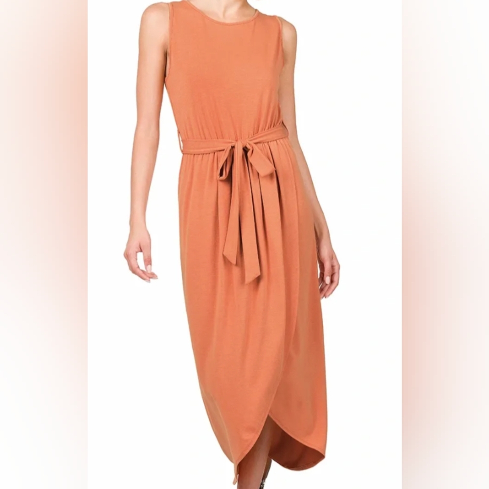 Plus size Zenana Belted sleeveless tulip dress